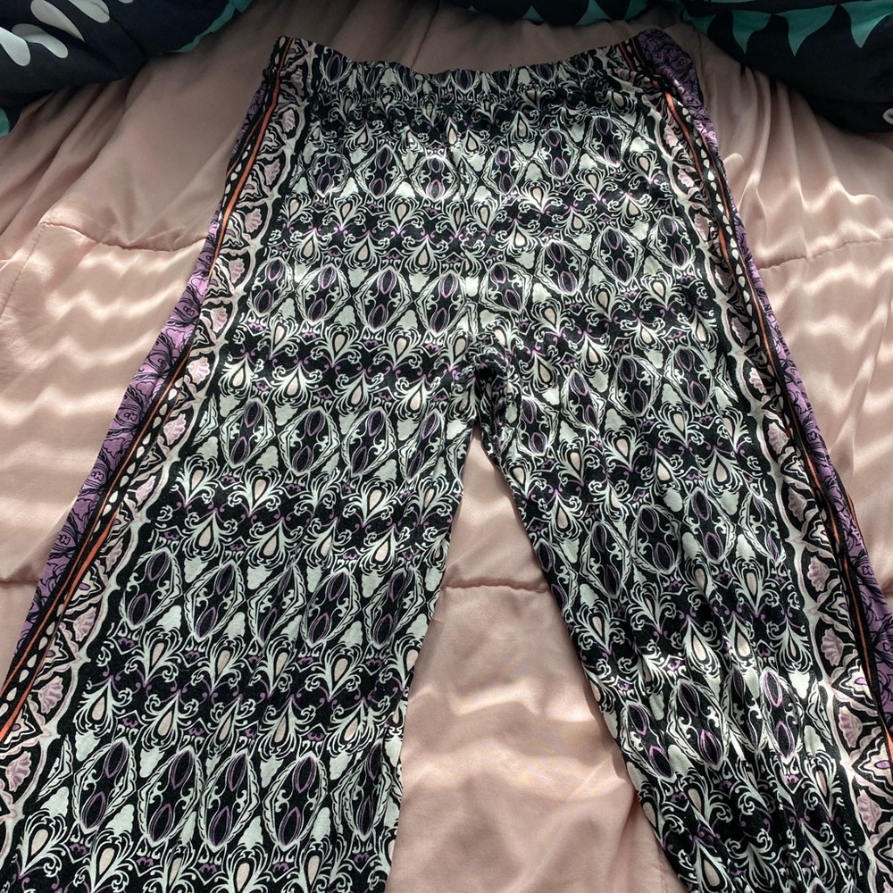 Flared pants - Picture 2 of 2